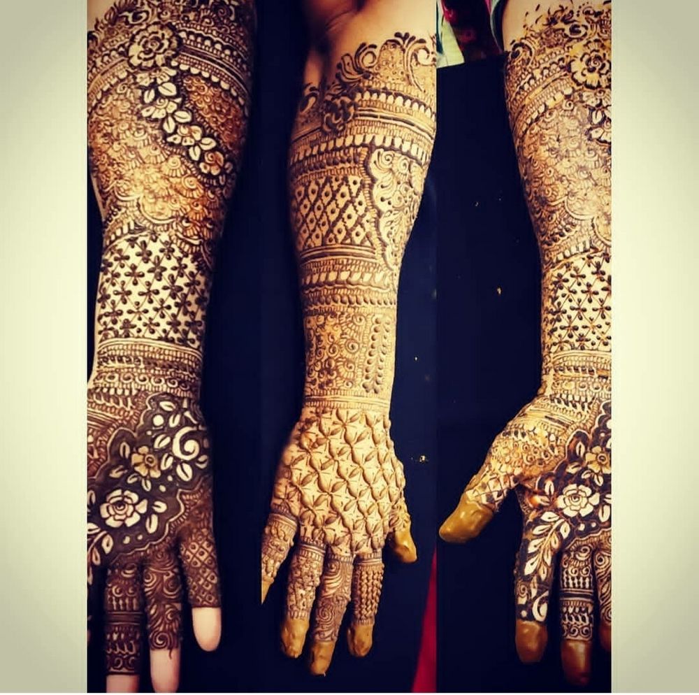 Photo By Henna by Hafsa - Mehendi Artist