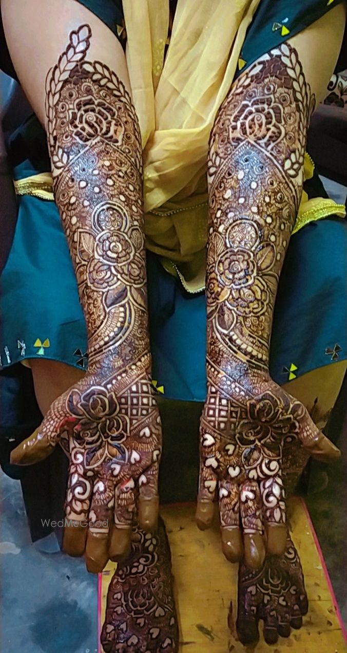 Photo By Saniya Mehandi Artist - Mehendi Artist