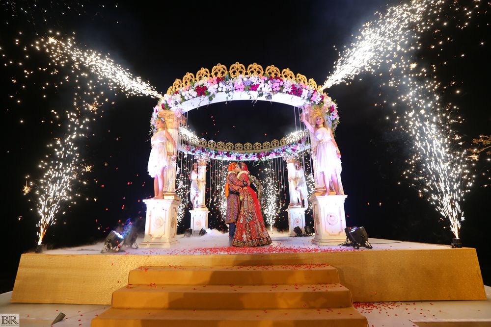 Photo By Shaadionline - Wedding Planners