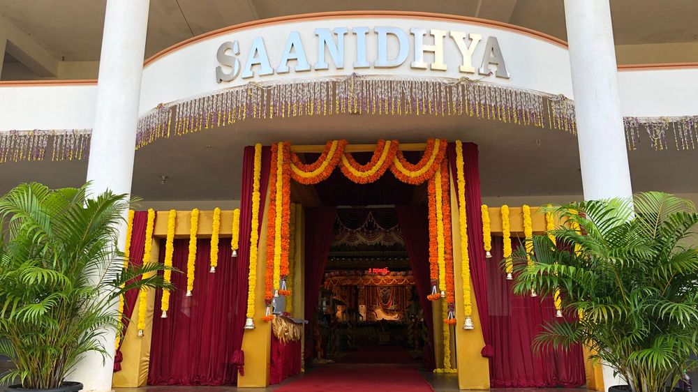 Saanidhya Sabhabavana