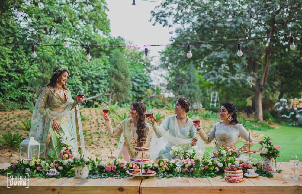 Photo of Floral table decor
