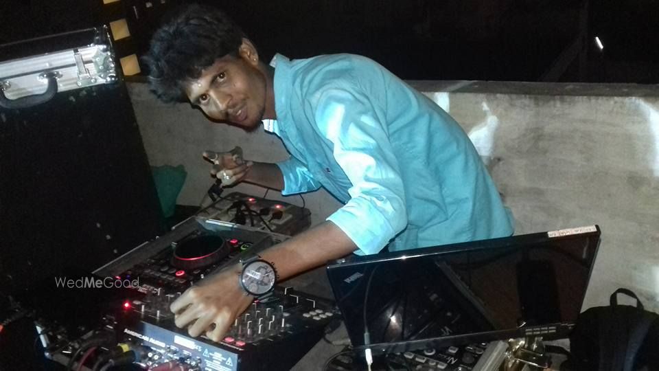 Photo By Dj Akhil Dhagad - DJs