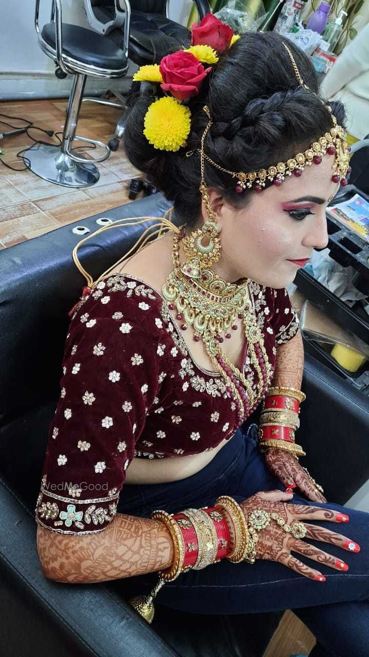 Photo By Lorwen Beauty Point - Bridal Makeup