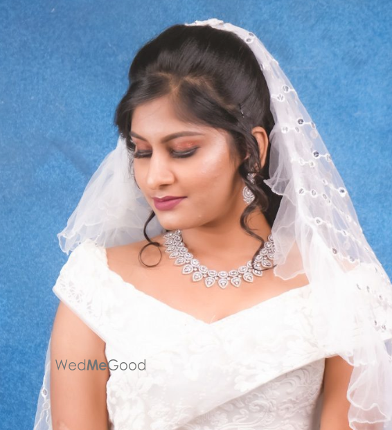 Photo By Sky Makeover Studio - Bridal Makeup