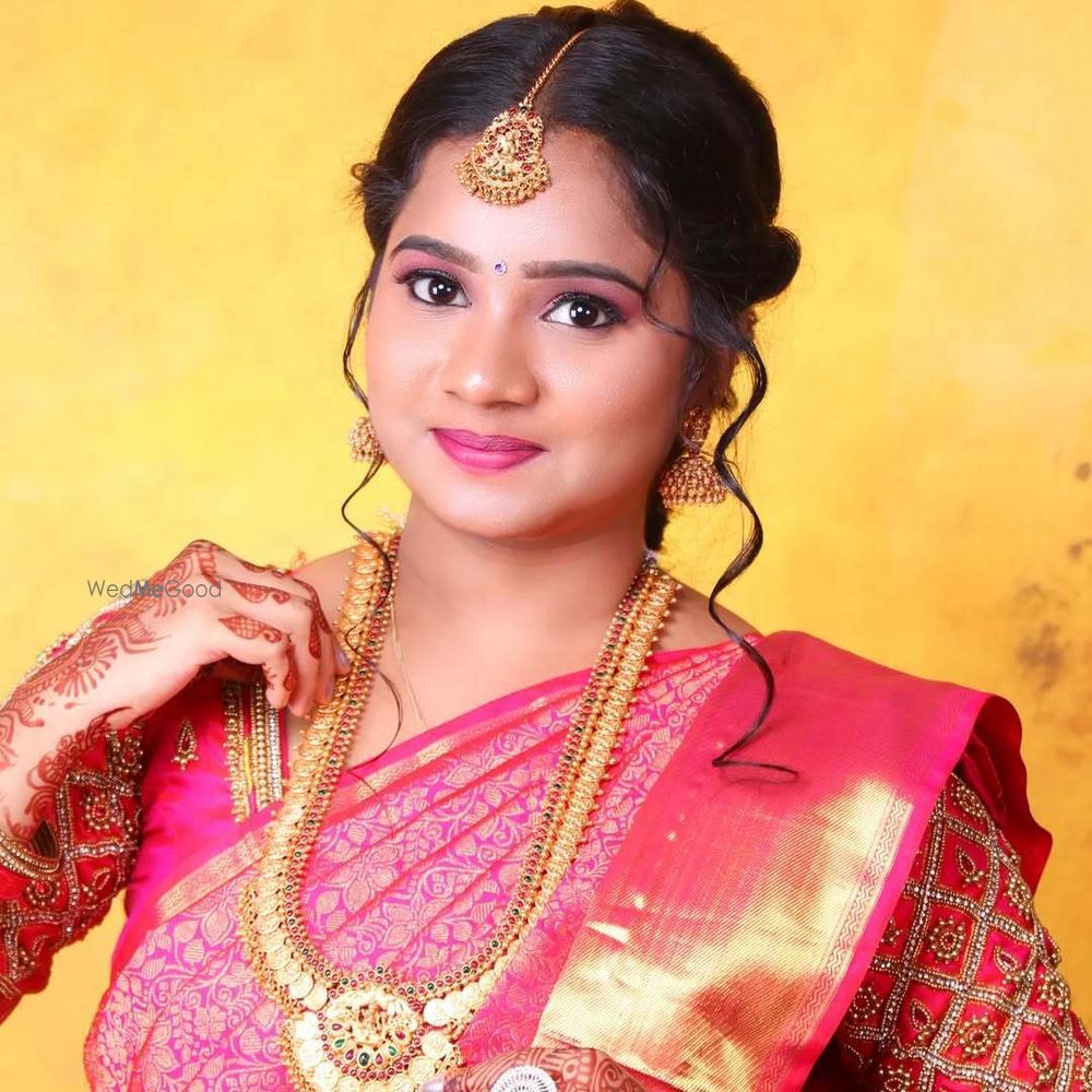 Photo By Sky Makeover Studio - Bridal Makeup