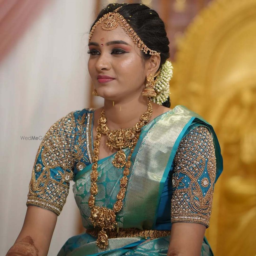 Photo By Sky Makeover Studio - Bridal Makeup