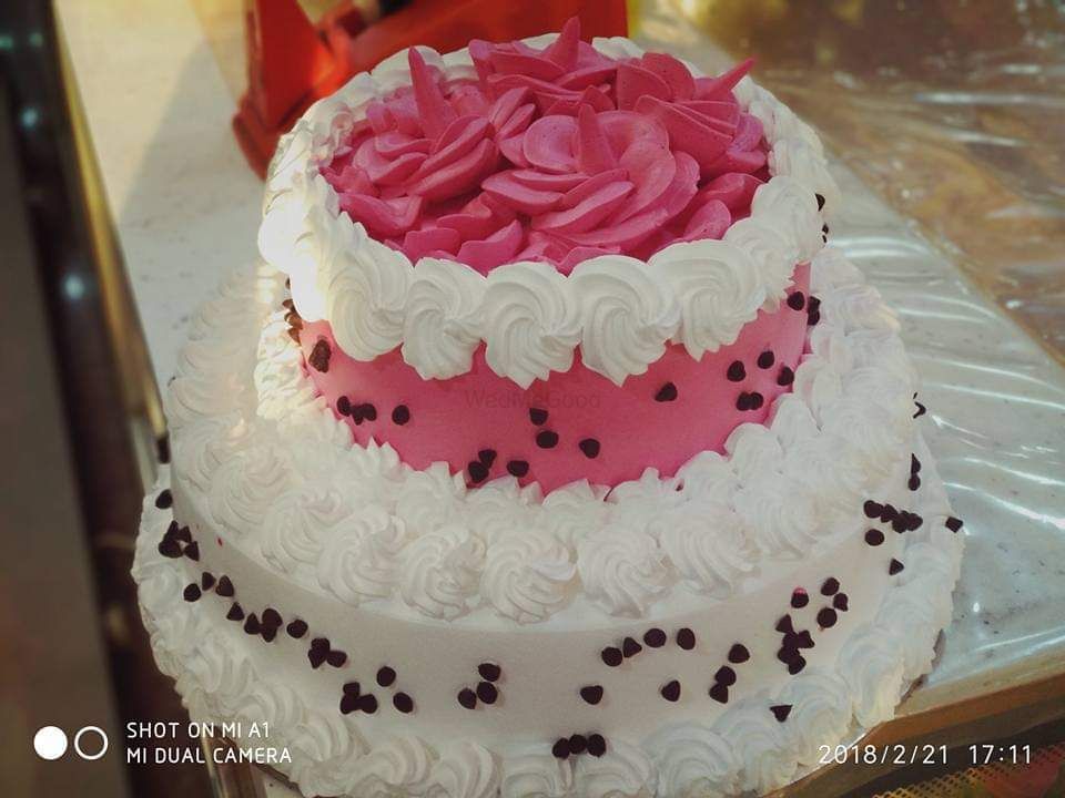Photo By Delight Bakers - Cake