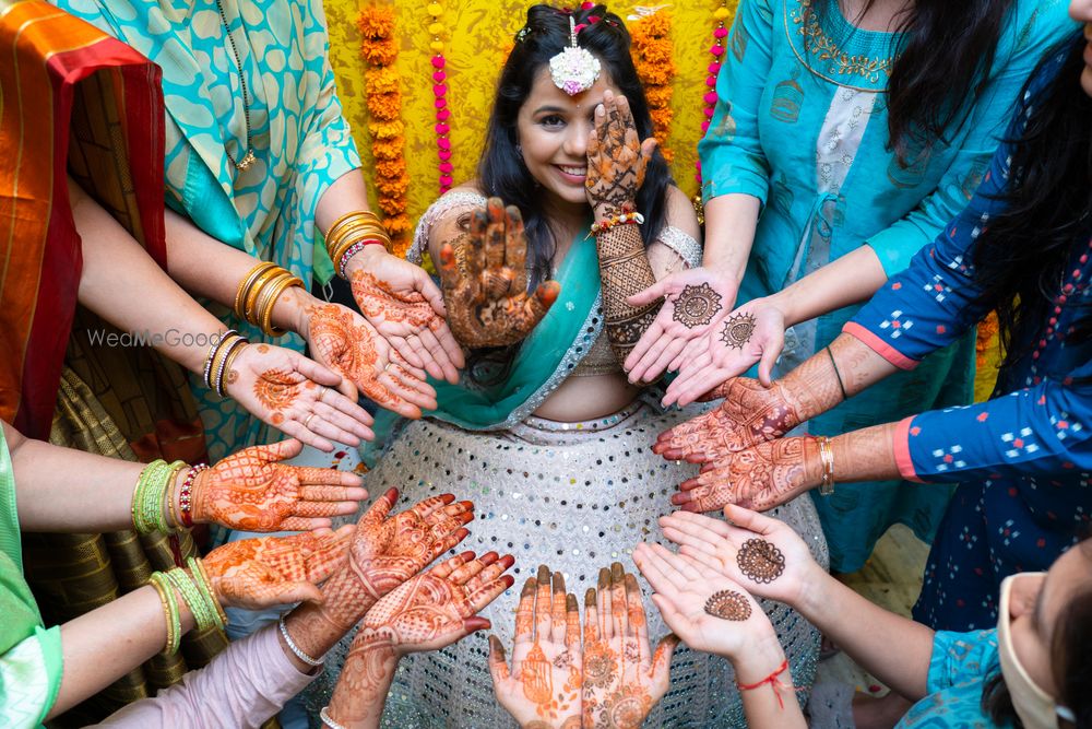 Photo By Weddings by Dev - Photographers