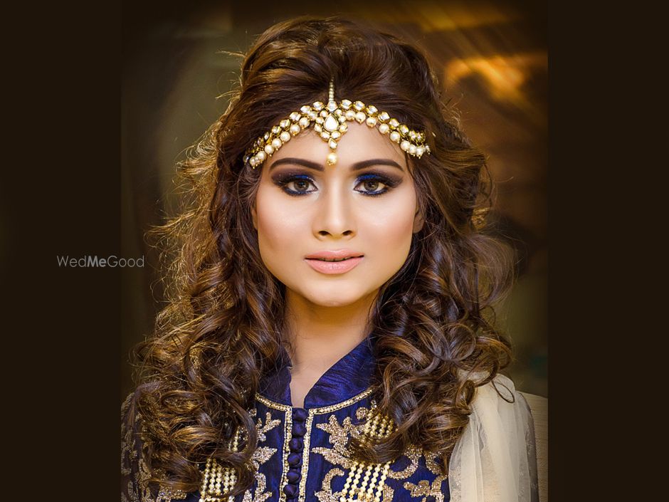 Photo By Meenakshi Dutt Makeovers - Bridal Makeup