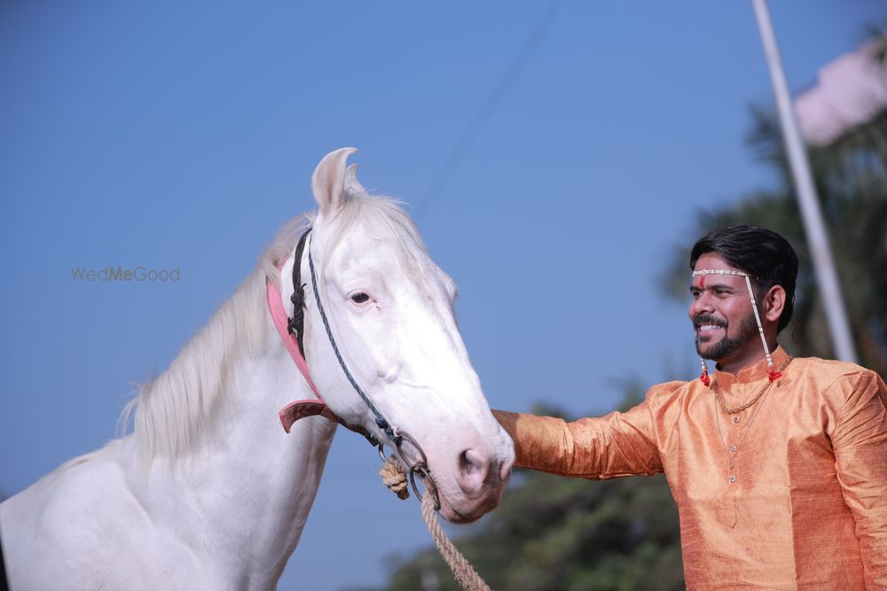 Photo By Queens Photography - Photographers