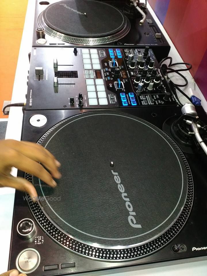 Photo By Dj Sunil Singh - DJs