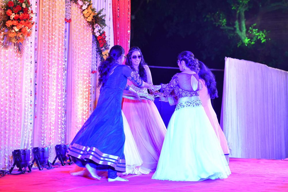 Photo By All About Dance - Sangeet Choreographer