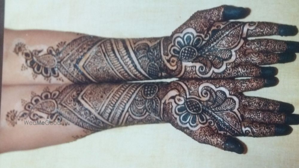 Meena Mehandi Arts