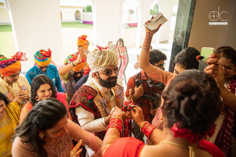 Photo By Dixit Chouhan Productions - Photographers