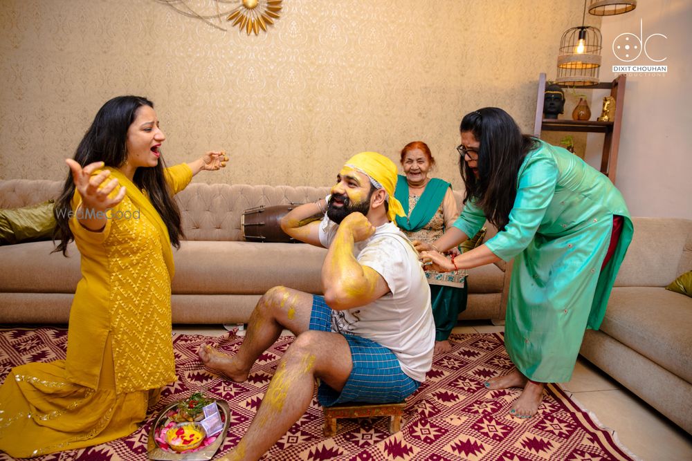 Photo By Dixit Chouhan Productions - Photographers