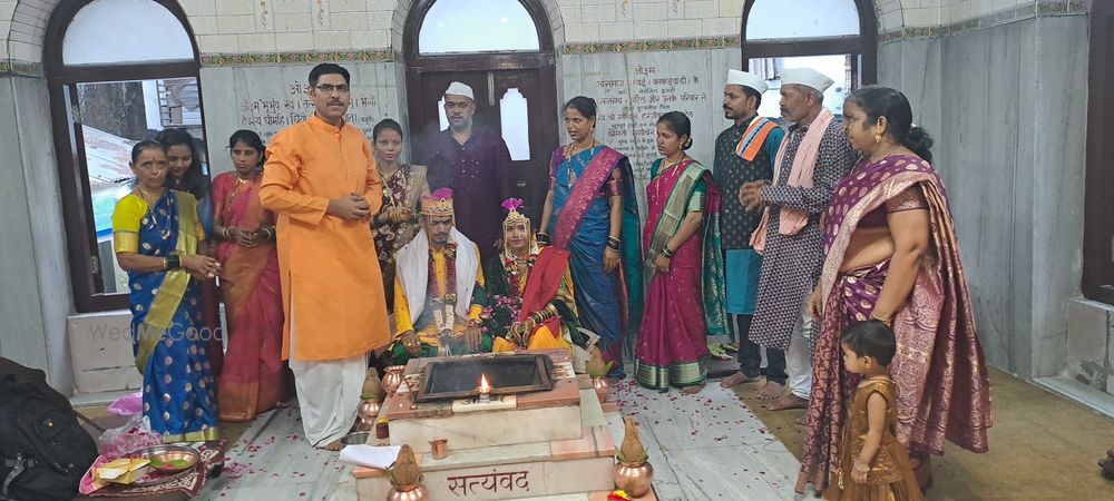 Photo By Pandit Ji Arya Samaj - Wedding Pandits 