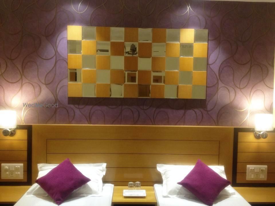 Photo By Palm Village Resort - Venues