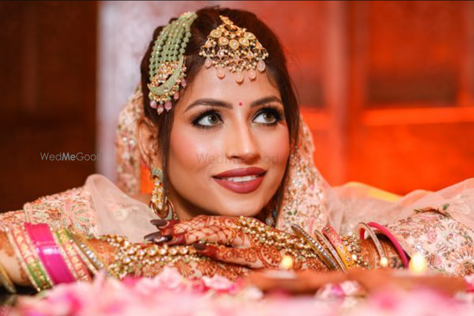 Photo By Sunflower Makeovers by Yogita - Bridal Makeup