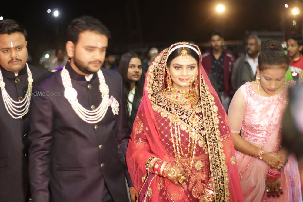 Photo By Makeover by Anee and Kittu - Bridal Makeup
