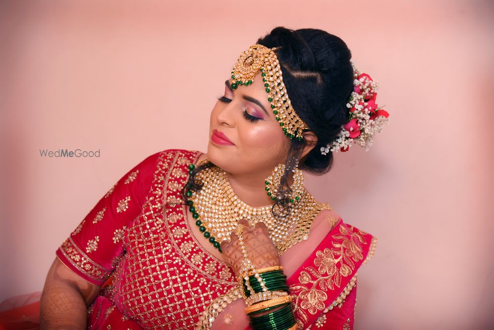 Photo By Pearl Ahuja Makeovers - Bridal Makeup