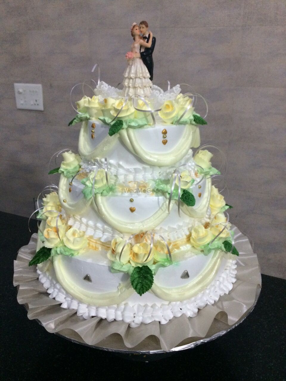 Photo By Lucky's Bakery & Patisserie - Cake
