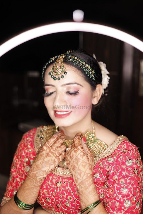 Photo By Kaur Makeover - Bridal Makeup