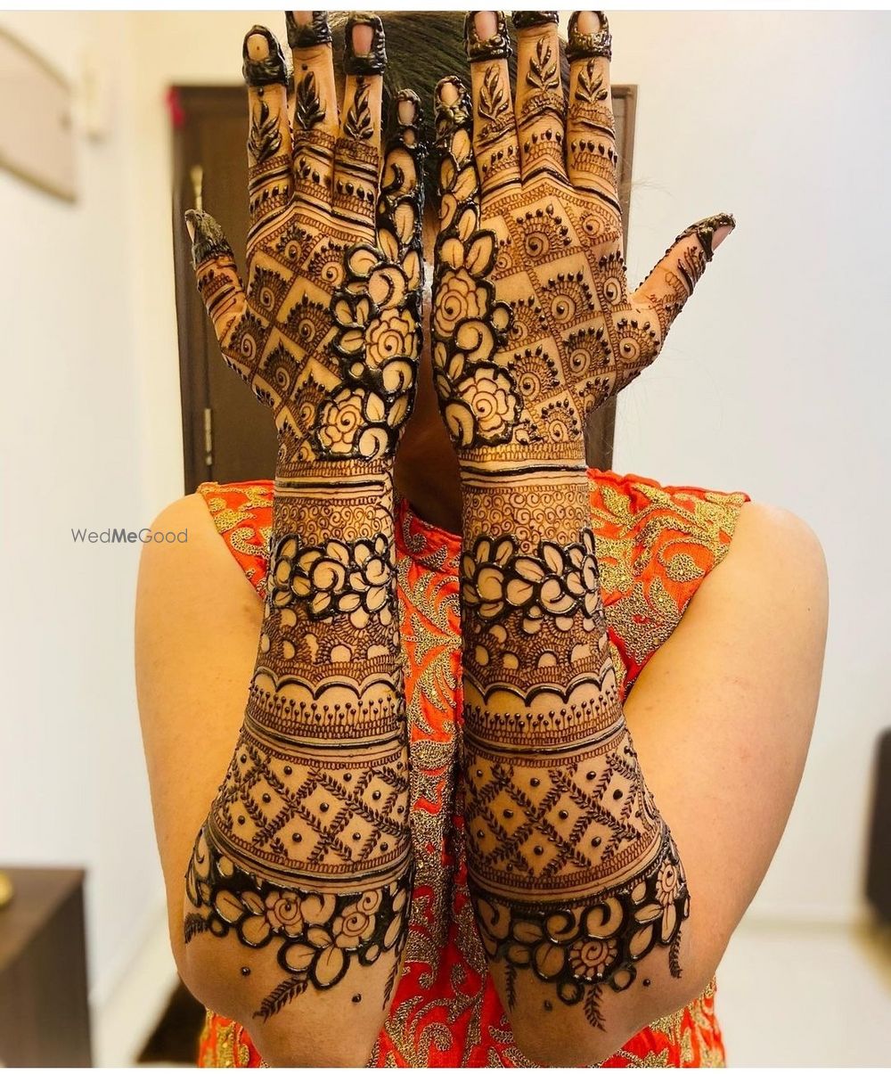 Photo By Shubh Mahurat - Mehendi Service - Mehendi Artist