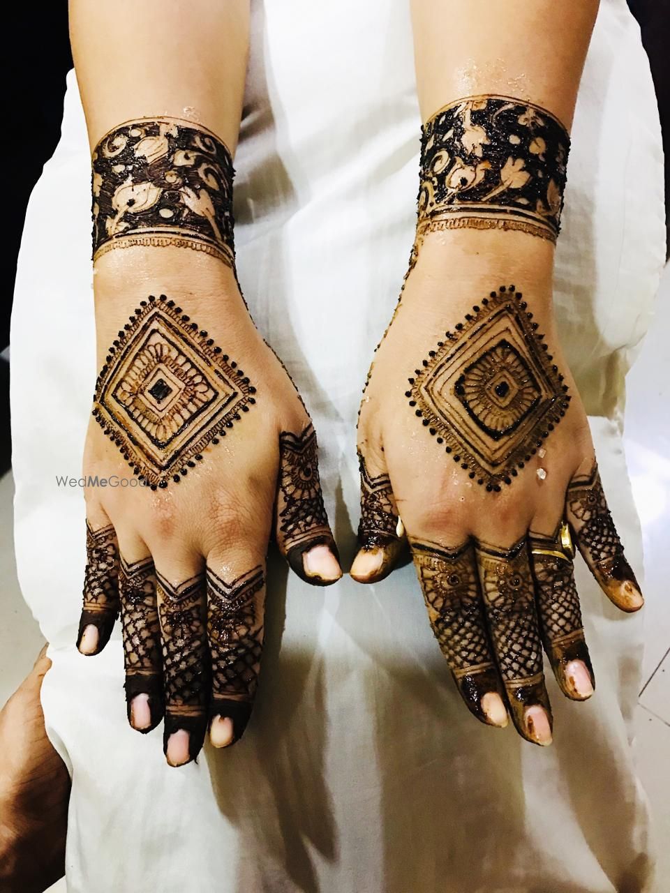 Photo By Bhavika Creation - Mehendi Artist