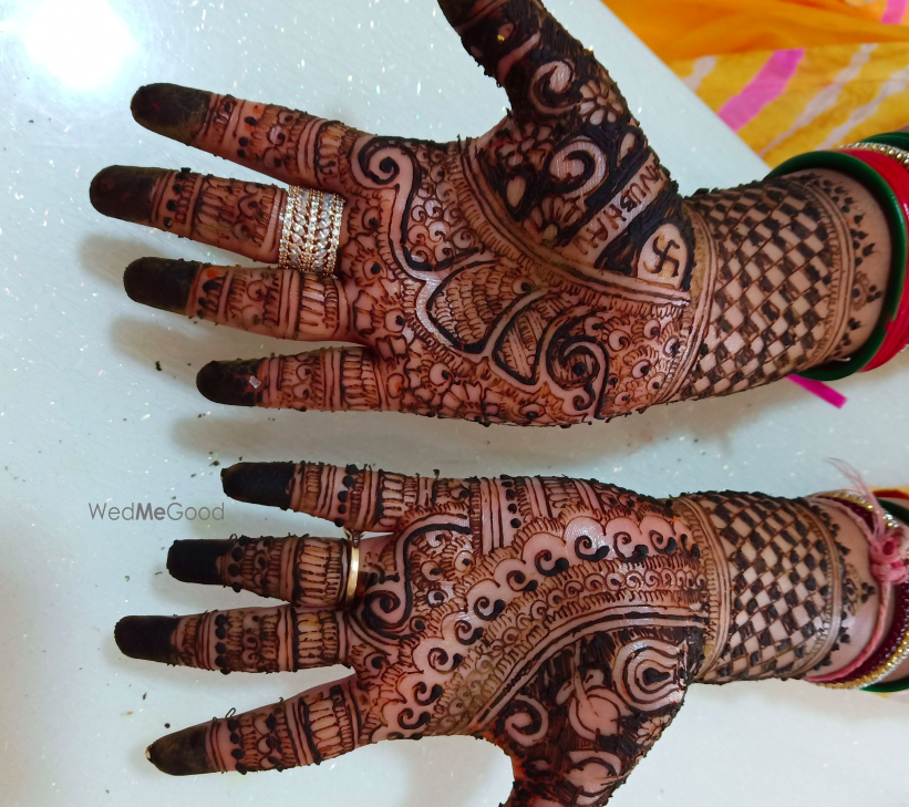 Photo By Bhavika Creation - Mehendi Artist