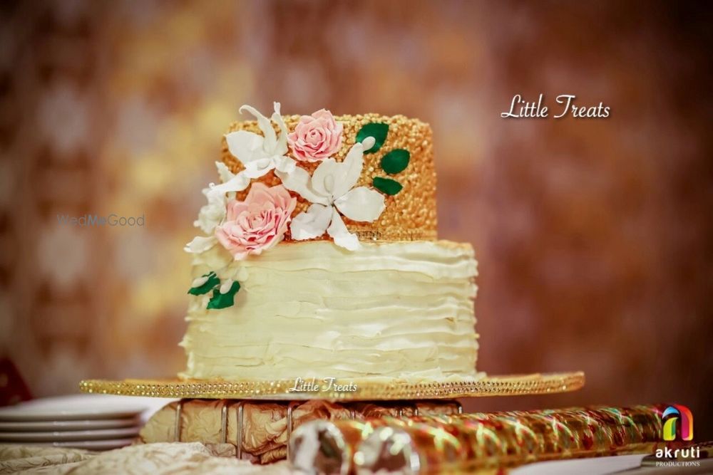 Photo By Little Treats - Cake