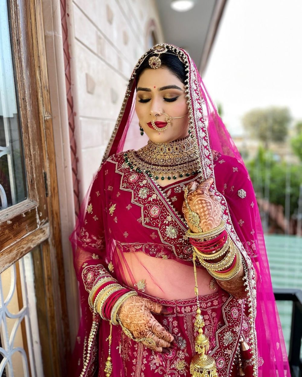 Photo By Misha Bhatnagar Makeovers - Bridal Makeup
