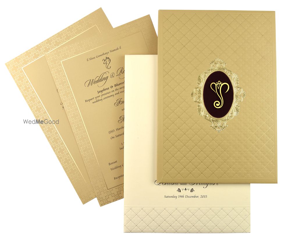 Photo By Shriji Cards - Invitations