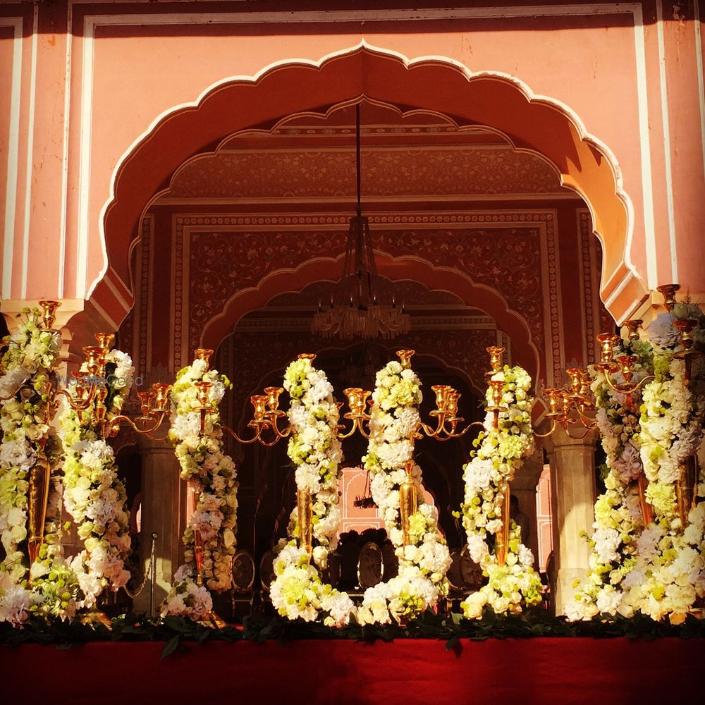 Photo By Luxury Weddings by Abhishek - Decorators