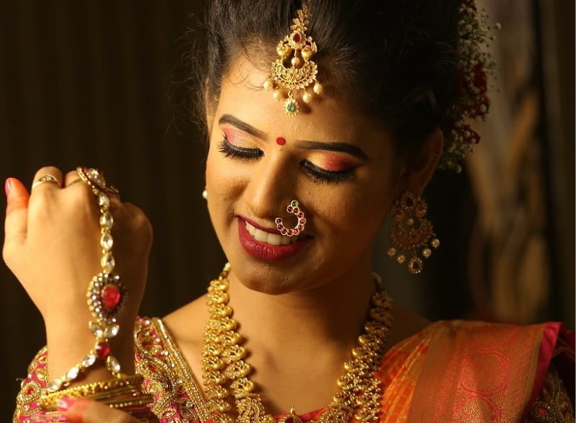 Shree Bhuvana Makeup Artist