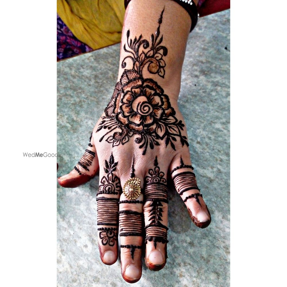 Photo By Henna by Aishwarya - Mehendi Artist