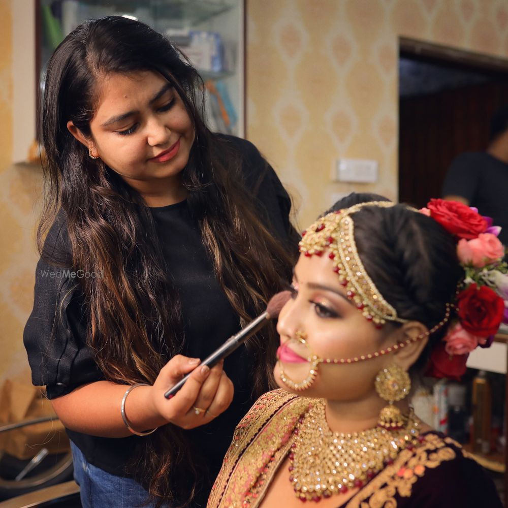 Photo By Makeovers by Harleen - Bridal Makeup