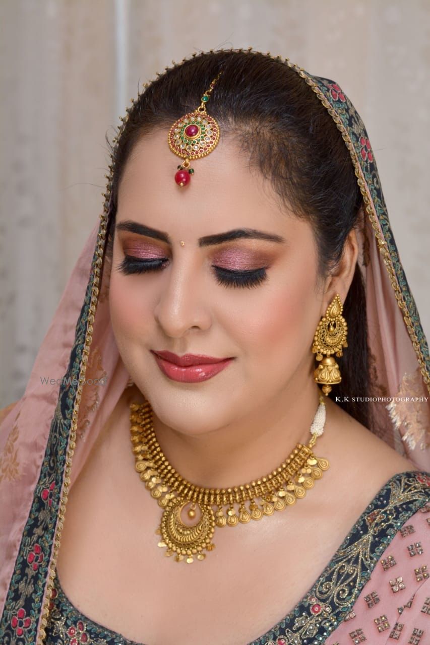 Photo By Moon Yadav - Bridal Makeup