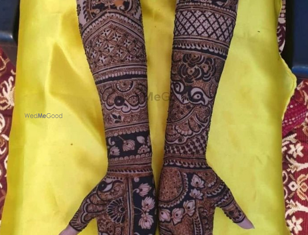 Arun Mehandi Art