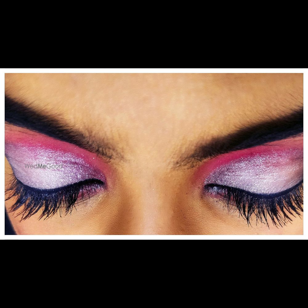 Photo By Bhakti Divekar - Bridal Makeup