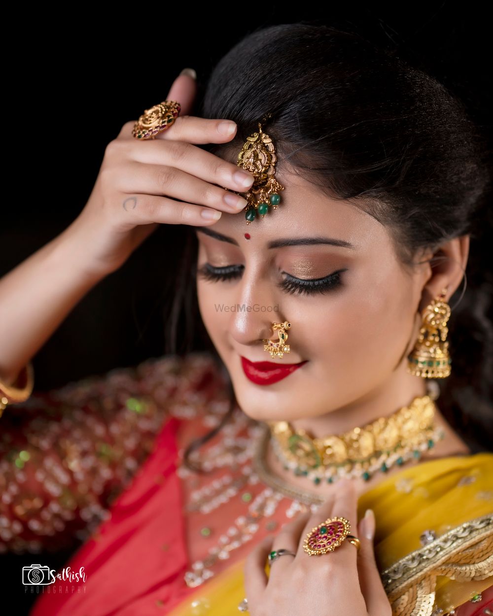 Photo By Aishu Makeover Artistry - Bridal Makeup