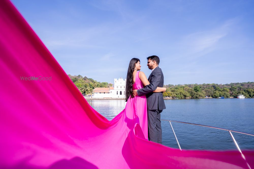 Photo By Lawnil Fernandes - Pre Wedding Photographers
