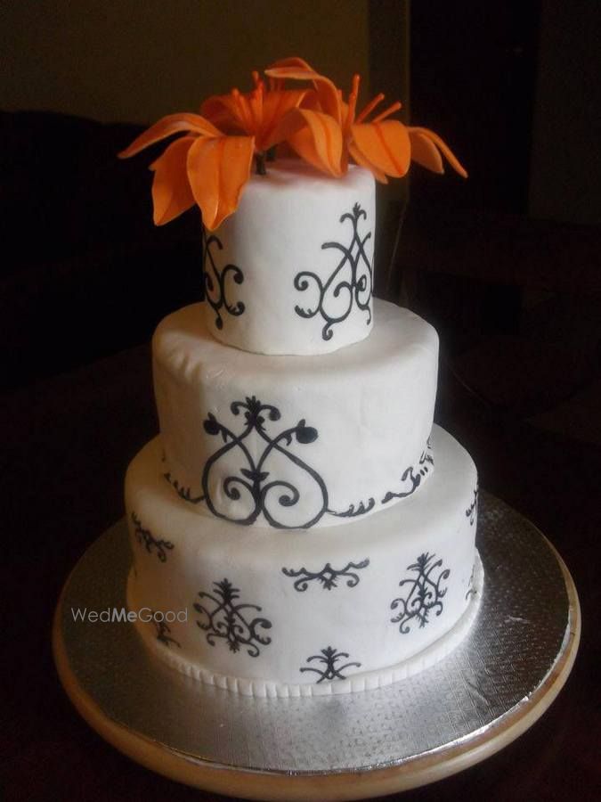 Photo By My Cake Art Studio - Cake
