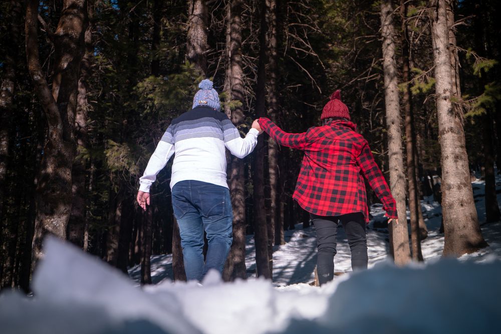 Photo By World Through Lens - Pre Wedding Photographers