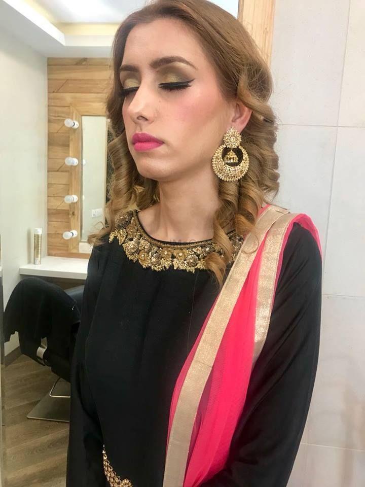 Photo By Geetanjali Studio Salon - Bridal Makeup