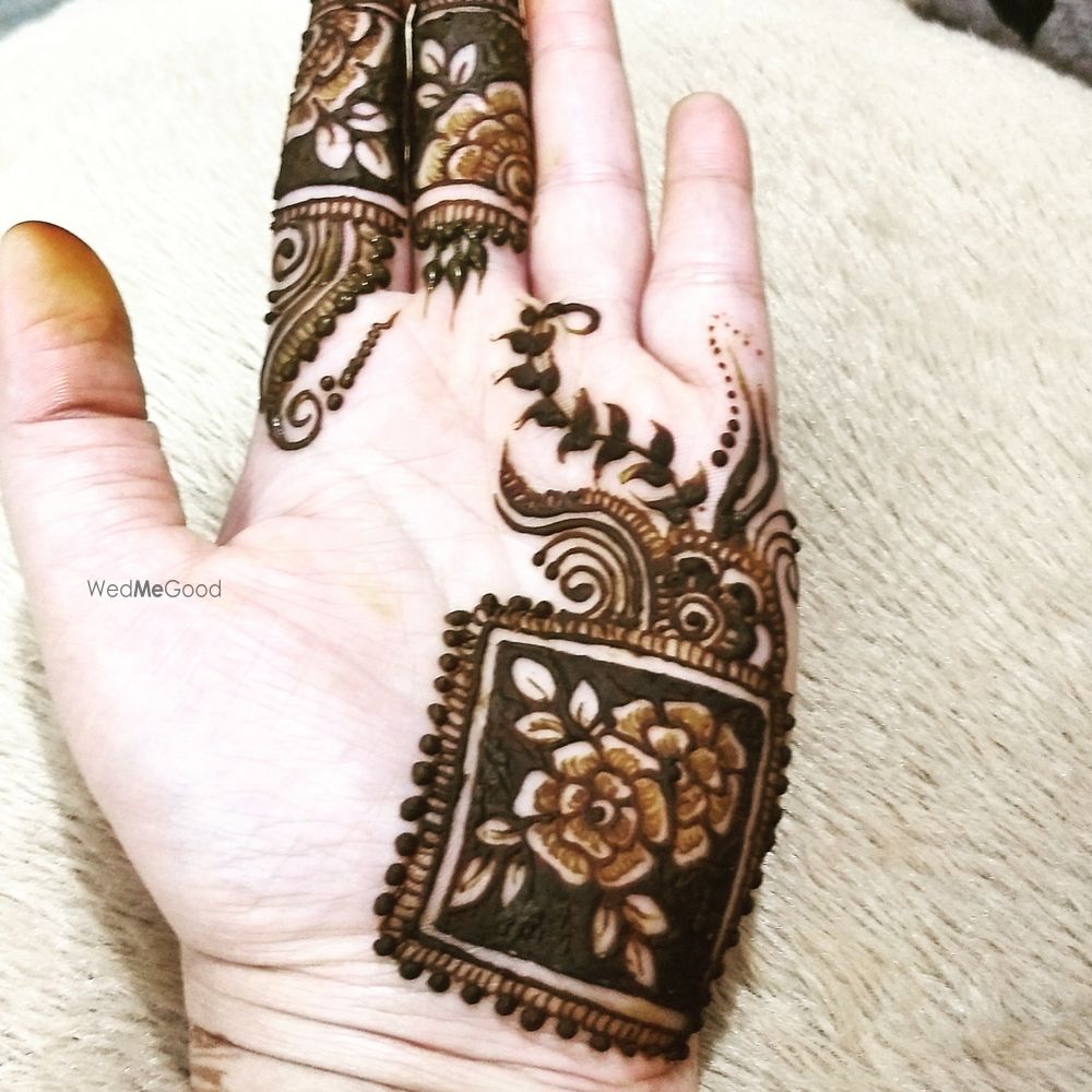 Photo By Ayra Art and Bakester - Mehendi Artist