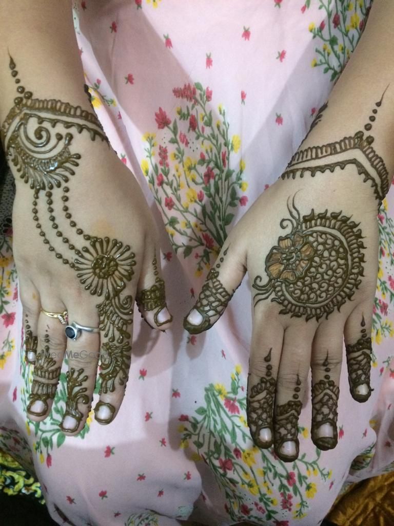 Photo By Ayra Art and Bakester - Mehendi Artist