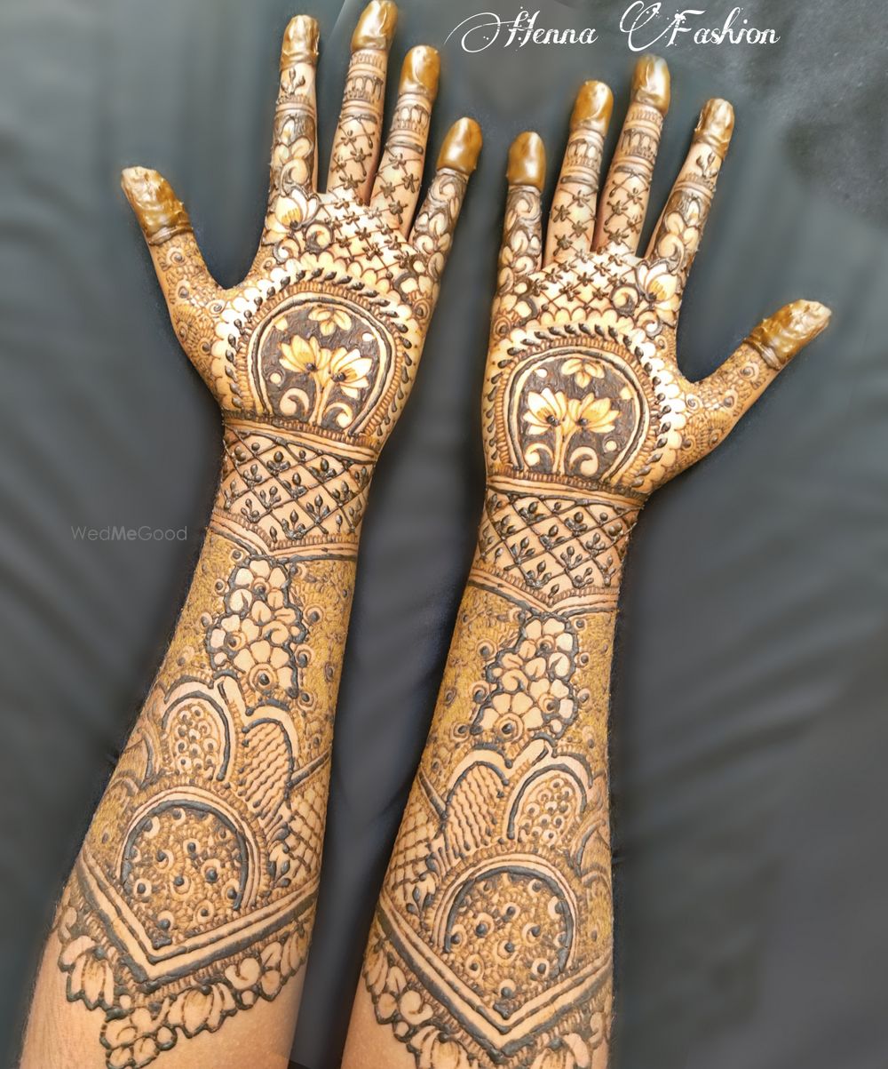 Photo By Henna Fashion - Mehendi Artist