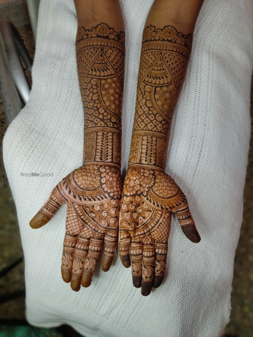 Photo By Henna Fashion - Mehendi Artist