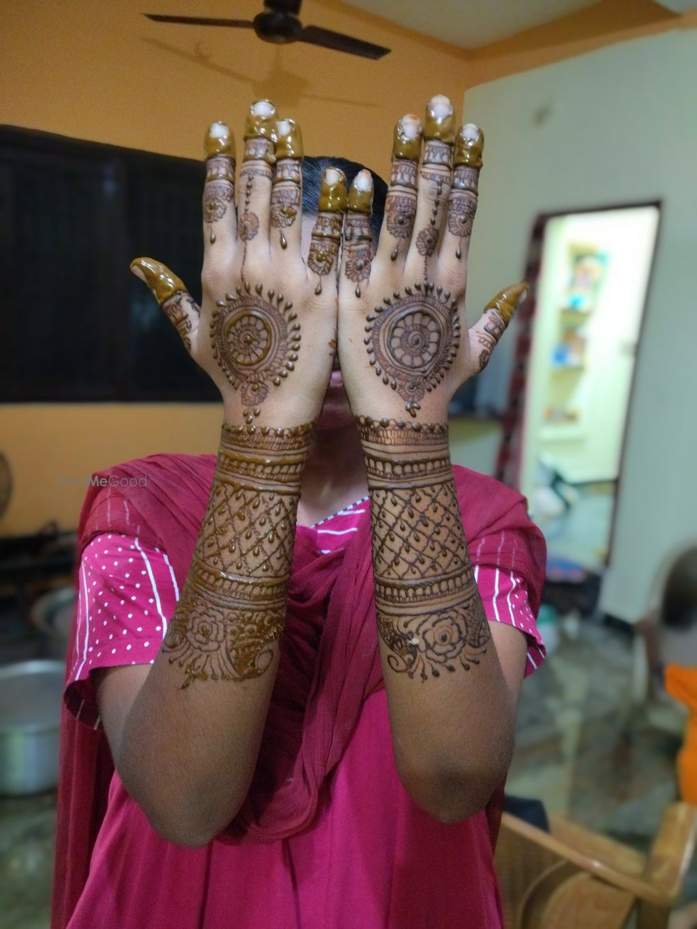 Photo By Henna Fashion - Mehendi Artist