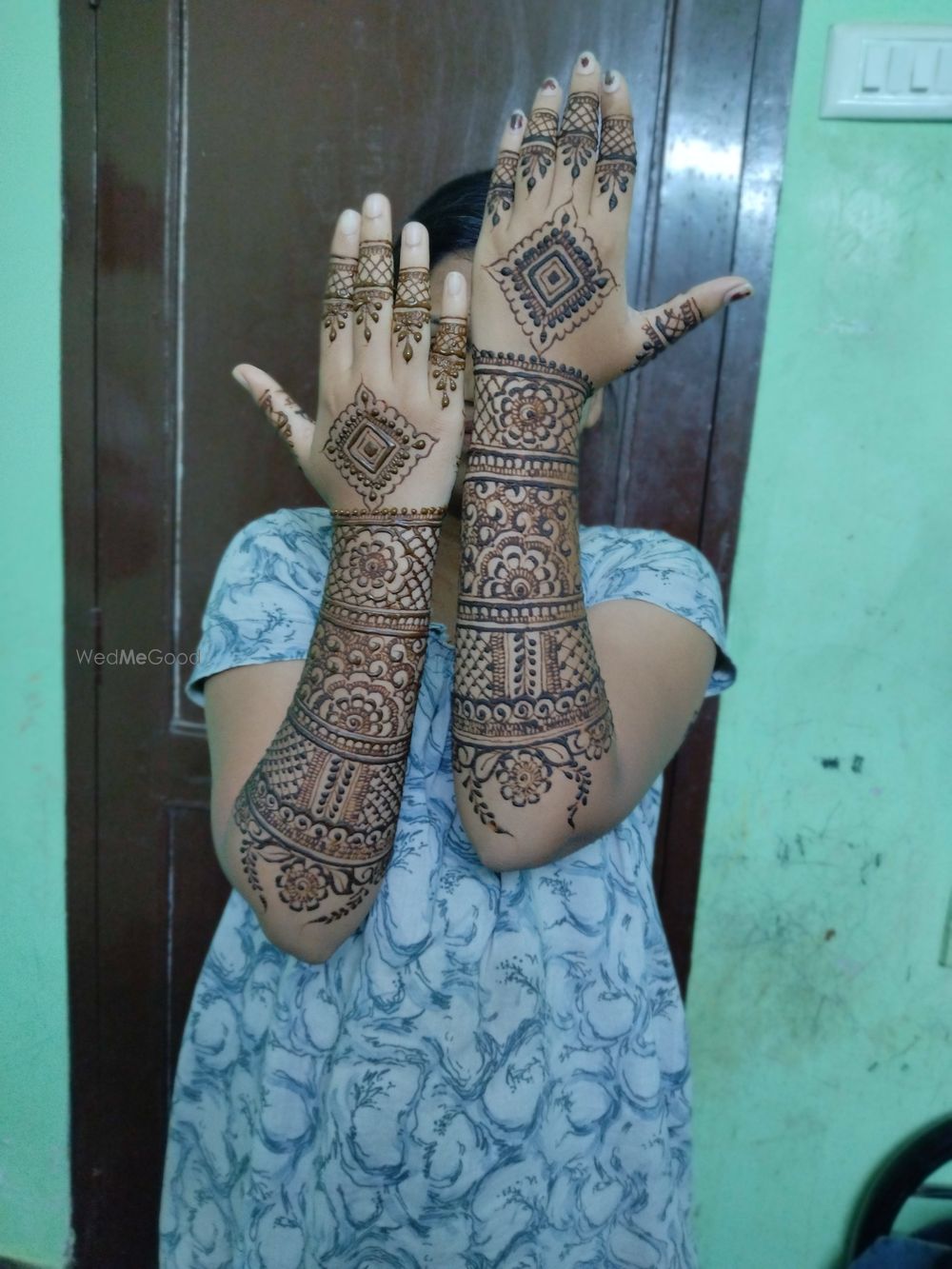 Photo By Henna Fashion - Mehendi Artist